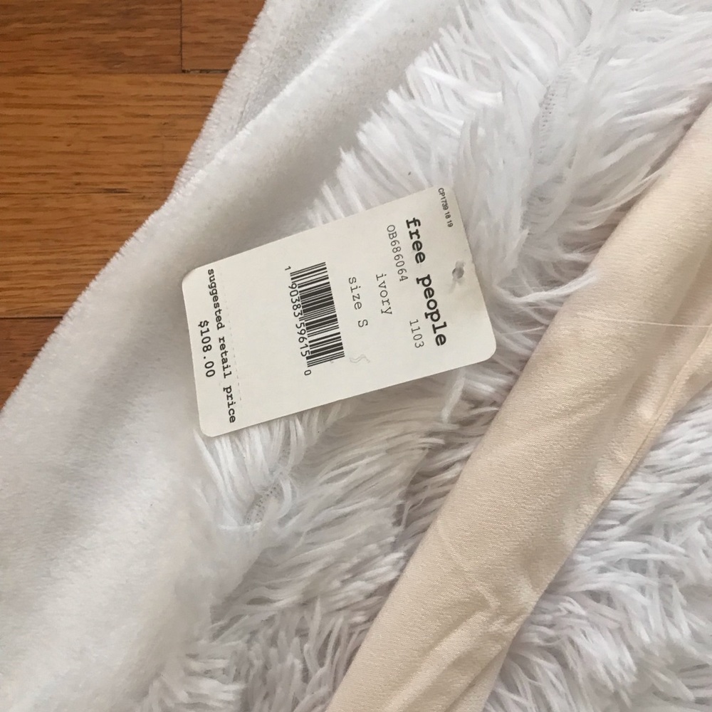 NWT ✨ Free People Gemma Tunic in Ivory - Picture 7 of 7